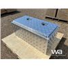 Image 3 : RECTANGLE ALUMINUM TOOL BOX