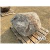 Image 3 : LANDSCAPING ROCK