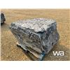 Image 3 : LANDSCAPING ROCK