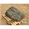 Image 2 : LANDSCAPING ROCK
