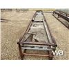 Image 6 : 30 FT. BUNK FEEDER