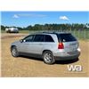 Image 4 : 2004 CHRYSLER PACIFICA SPORTS UTILITY VEHICLE