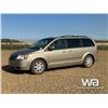 Image 1 : 2009 CHRYSLER TOWN & COUNTRY MINIVAN