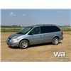 Image 1 : 2004 DODGE CARAVAN MINIVAN
