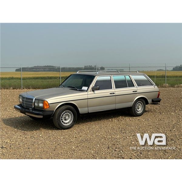 1984 MERCEDES BENZ 300 4 DOOR STATIONWAGON