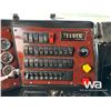 Image 10 : 2020 WESTERN STAR 4900SA TRI-DRIVE SLEEPER TRUCK