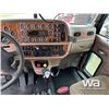 Image 11 : 2007 PETERBILT 378 TRI DRIVE SLEEPER TRUCK TRACTOR