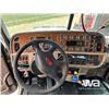 Image 12 : 2007 PETERBILT 378 TRI DRIVE SLEEPER TRUCK TRACTOR