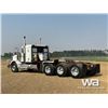 Image 4 : 2007 PETERBILT 378 TRI DRIVE SLEEPER TRUCK TRACTOR