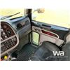Image 8 : 2012 PETERBILT 379 T/A SLEEPER TRUCK TRACTOR