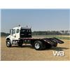 Image 4 : 2019 FREIGHTLINER MM132042S S/A FLATBED TRUCK