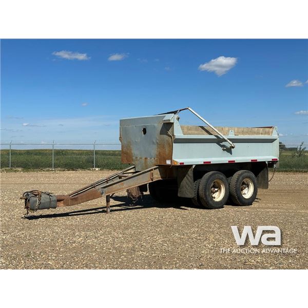 1981 M&M T/A GRAVEL PUP TRAILER