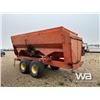 Image 4 : 3 AUGER SILAGE FEED WAGON