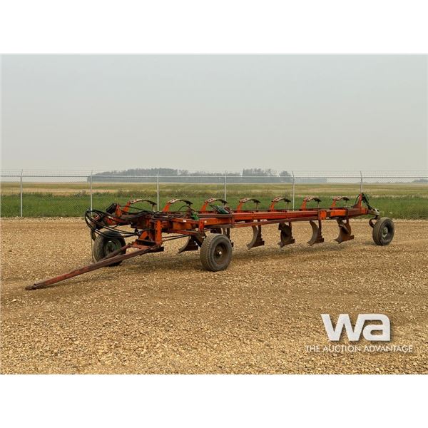 KVERNELAND D2 7X16 IN. AUTO RESET PLOW