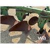 Image 9 : JOHN DEERE 4-BOTTOM PLOW