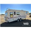 Image 3 : 1991 TRAVELAIRE 26RL T/A 5TH WHEEL TRAVEL TRAILER