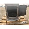 Image 6 : ANTIQUE WOOD STOVE