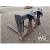 Image 4 : IMAC 48 IN. WHEEL LOADER PALLET FORKS