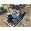 Image 19 : JOHN DEERE 320X LAWN MOWER