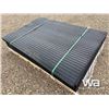 Image 3 : (25) 4 X 6 FT. RUBBER MATS