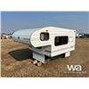 Image 1 : 8 FT. TRUCK CAMPER