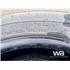 Image 4 : (4) GOODYEAR ASSURANCE 225/65R17  TIRES