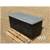 Image 3 : WOOD/ALUMINUM JOCKEY BOX