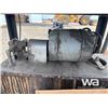Image 10 : MILLER SINKER WAVE 250 WELDER