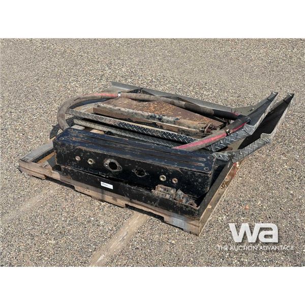 PALLET OF TRUCK FENDERS & BRACKETS