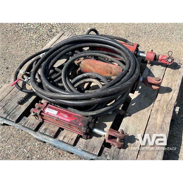 3 HYDRAULIC RAMS & HOSES