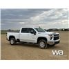 Image 2 : 2020 CHEVROLET 3500 LT Z71 CREW CAB PICKUP