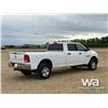 Image 3 : 2015 DODGE RAM 3500 SLT CREW CAB PICKUP