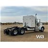 Image 3 : 2016 PETERBILT 389 T/A SLEEPER TRUCK TRACTOR