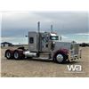 Image 2 : 2007 KENWORTH W900B T/A SLEEPER TRUCK TRACTOR