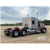 Image 3 : 2007 KENWORTH W900B T/A SLEEPER TRUCK TRACTOR
