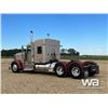 Image 4 : 2007 KENWORTH W900B T/A SLEEPER TRUCK TRACTOR
