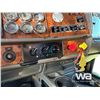 Image 16 : 2005 KENWORTH W900B T/A SLEEPER TRUCK TRACTOR