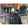 Image 17 : 2005 KENWORTH W900B T/A SLEEPER TRUCK TRACTOR