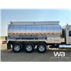 Image 34 : 2008 KENWORTH T800B TRI DRIVE SLEEPER TANK TRUCK