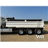 Image 32 : 2013 WESTERN STAR 4900SB TRI DRIVE DUMP TRUCK