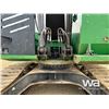 Image 29 : 2011 JOHN DEERE 3754D BUTT-N-TOP LOG LOADER