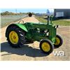 Image 2 : JOHN DEERE AR UNSTYLED ANTIQUE TRACTOR