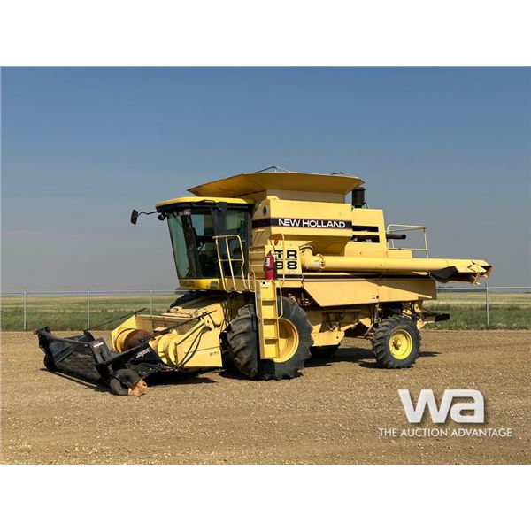 1996 NEW HOLLAND TR98 COMBINE