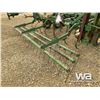 Image 11 : JOHN DEERE 1000 VIBRASHANK 43 FT. CULTIVATOR