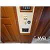 Image 28 : 2004 ULTIMATE FREEDOM 40 FT. WINNEBAGO MOTORHOME