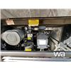 Image 40 : 2004 ULTIMATE FREEDOM 40 FT. WINNEBAGO MOTORHOME