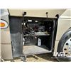 Image 47 : 2004 ULTIMATE FREEDOM 40 FT. WINNEBAGO MOTORHOME