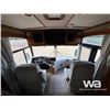 Image 9 : 2004 ULTIMATE FREEDOM 40 FT. WINNEBAGO MOTORHOME