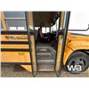 Image 5 : 2001 GMC BLUEBIRD SCHOOL BUS