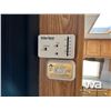 Image 23 : 2002 FRONTIER DISCOVERY 5TH WHEEL T/A TRAILER